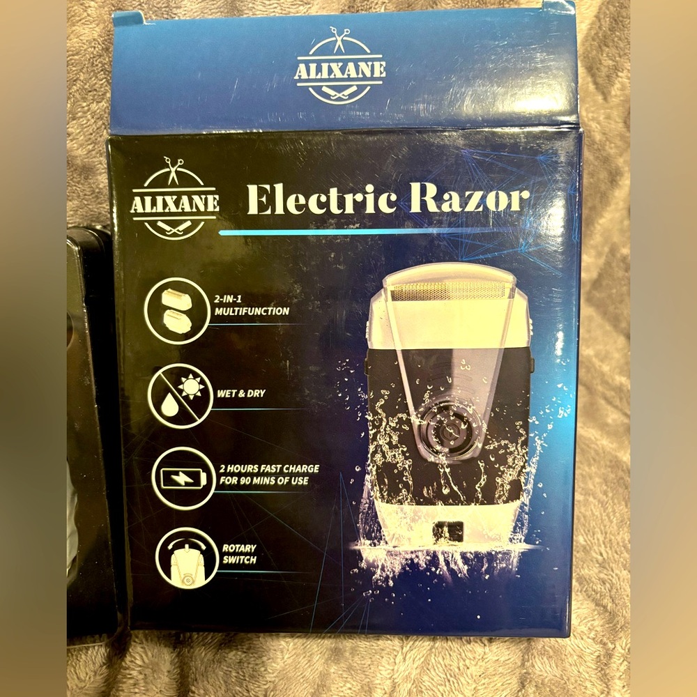 Electric Razor for Men.